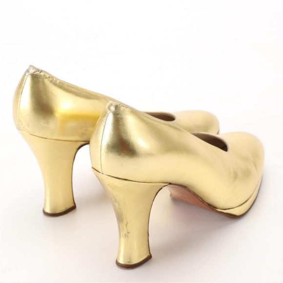 Chanel Gold Pumps Sz 8 (Sz 39) - Picture 2 of 6